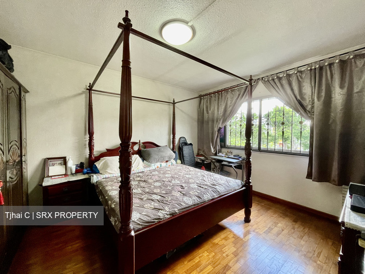 Blk 824 Yishun Street 81 (Yishun), HDB Executive #316278911